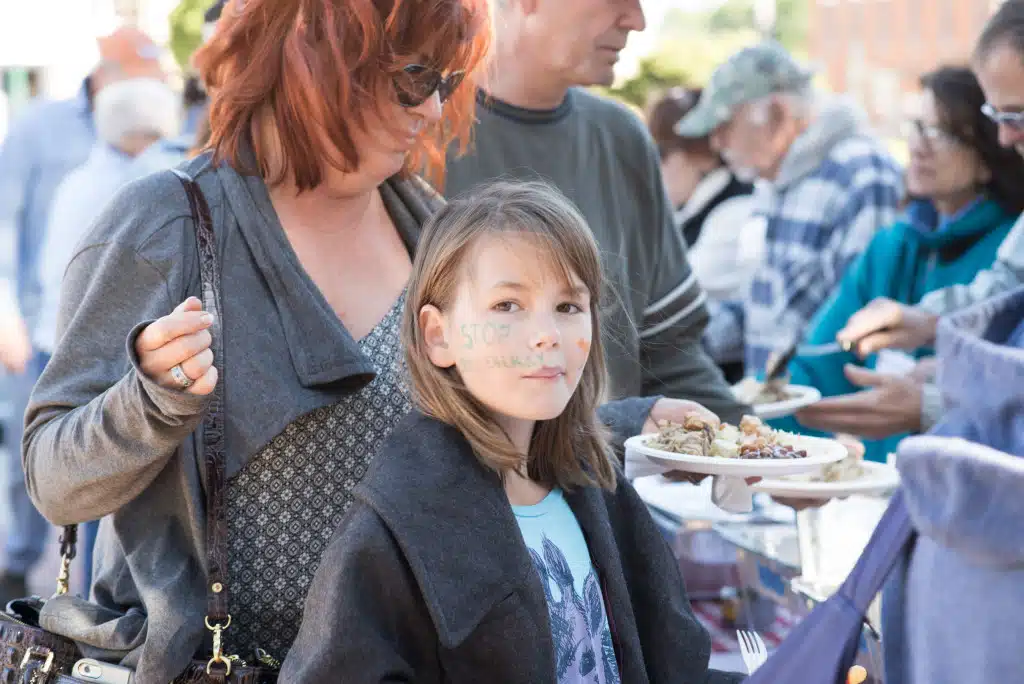 Attendees were treated to BBQ pork, chicken and tofu, as well as delicious sides, courtesy of the much-acclaimed Hubba Hubba Smokehouse of Flat Rock, North Carolina. Protect our Land Picnic in Hendersonville, NC on Sunday, October 18, 2015. Photo credit: katrinaohstrom.com