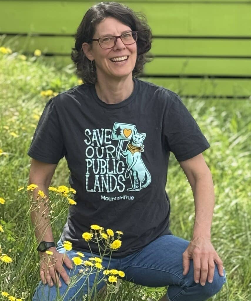 Linda fox shirt photo